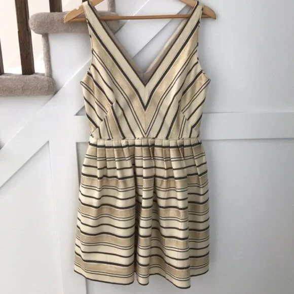 NWT J Crew Gold Striped Mini Cocktail Dress Size 8 - Picture 1 of 9